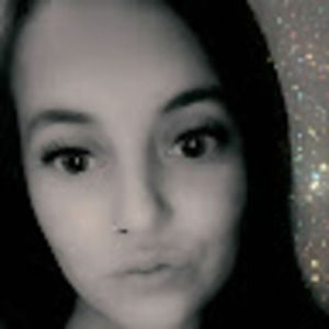 Meet your Posher, Lizzie